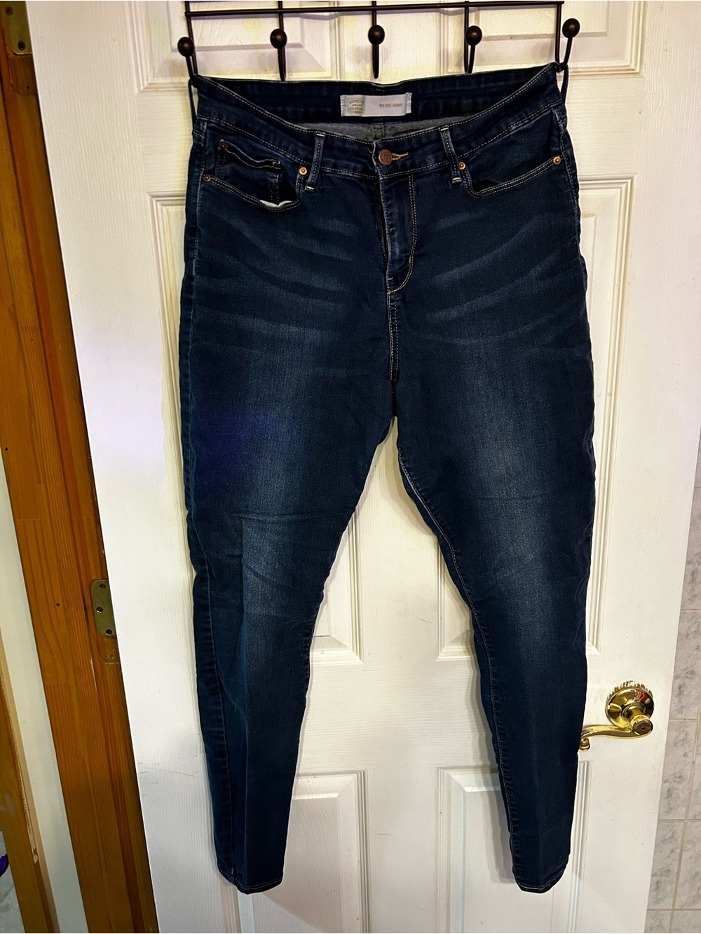 Signature by Levi Strauss Dark Indigo Stretch Skinny Jeans